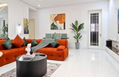 Short-Let Apartments vs Hotels: Which Truly Delivers Better Value?