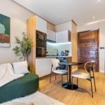 Luxury Cinematic 1-Bedroom Apartment with Pool & PS5